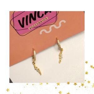 ⚡️⚡️ HUGGIE EARRINGS!